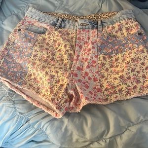 BRAND NEW Anthropologie patch work shorts